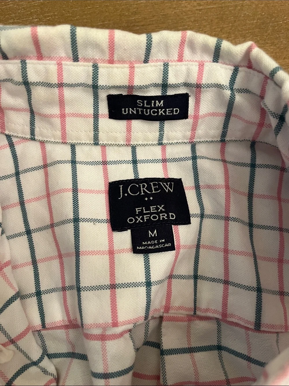 J. Crew Men's Button-Down Shirt. Medium. Slim. Untucked